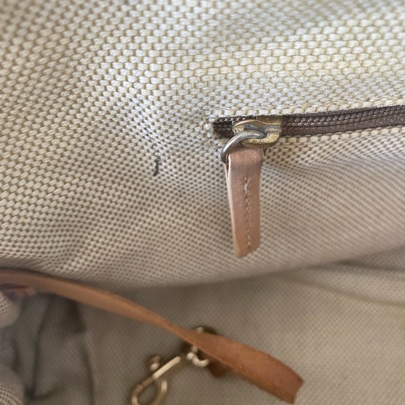 Dooney & Bourke Purse (Blue Gray) w Gold Hardware. - Picture 8 of 10